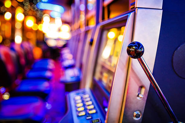 Live dealer blackjack table with multi-camera stream